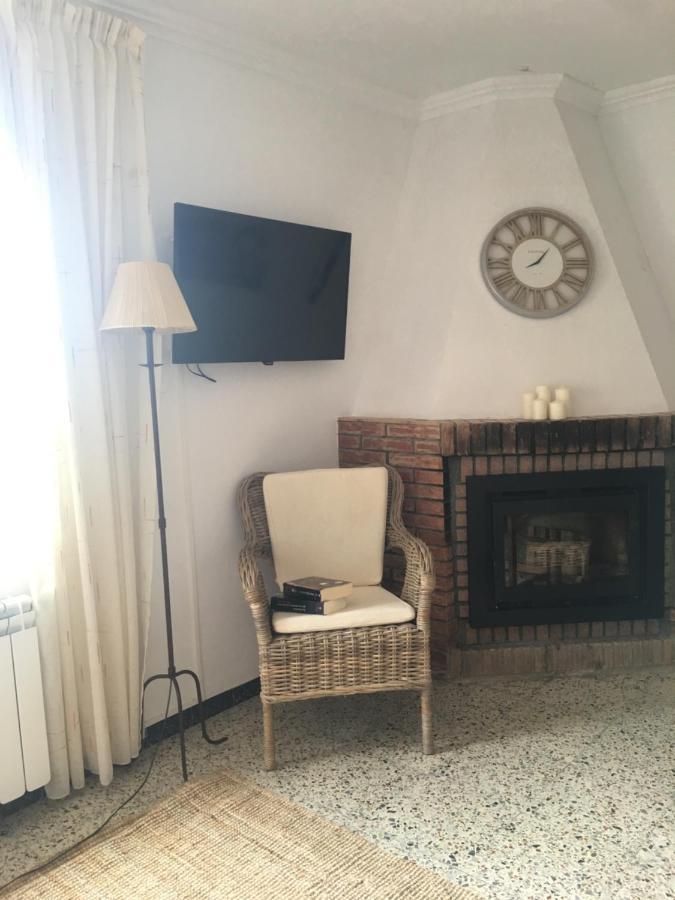 Apartaments La Pertusa 2O Corca  Dış mekan fotoğraf