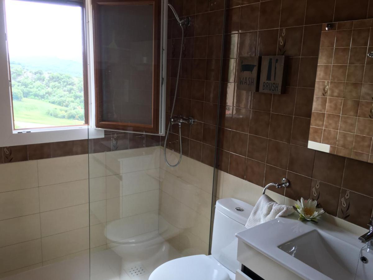 Apartaments La Pertusa 2O Corca  Dış mekan fotoğraf